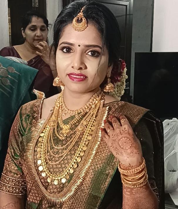 JUVANA STITCHING KOOTHATTUKULAM